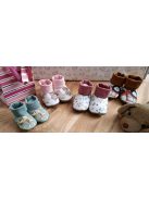 Mamuszka Baby – Egyedi mintás, puha talpú mamusz-Rózsaszín cicás