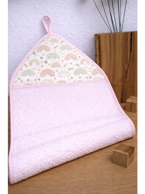 Szivárványos rózsaszín-Óvodás törölköző.