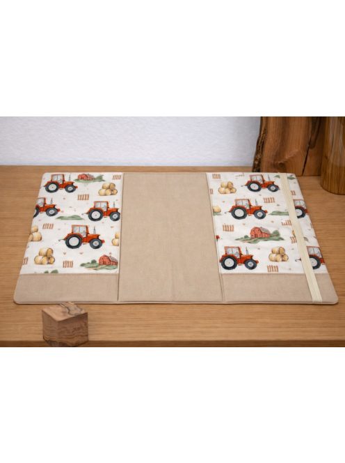 Kiskönyvborító-Piros traktorok