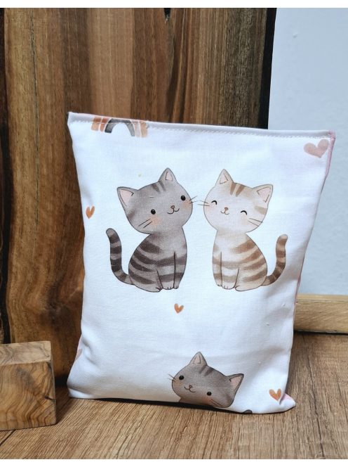 Meggymag párnácska-Cicák